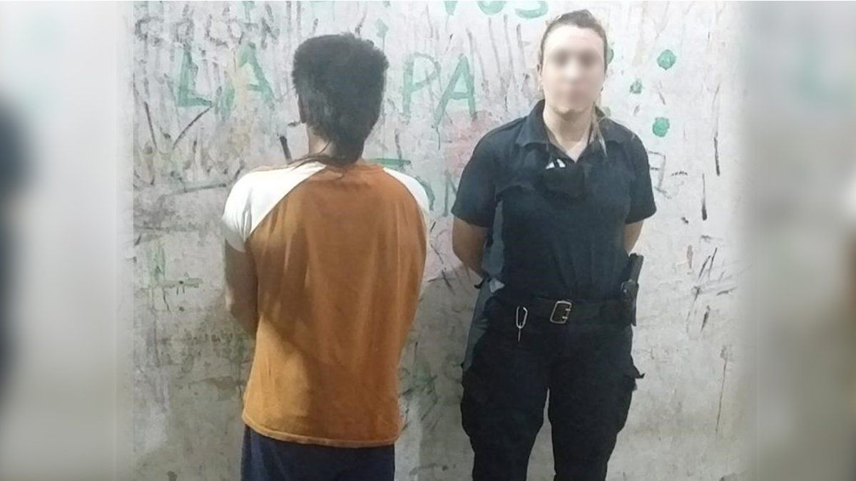 El joven fue detenido y quedó a disposición de un fiscal de la Unidad Especial de Homicidios del MPA.&nbsp;