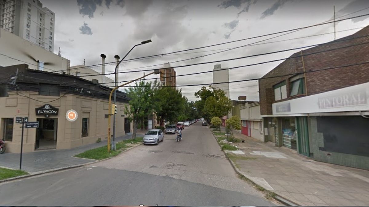 Barrio Mariano Comas: salvaron a un cadete de un asalto.