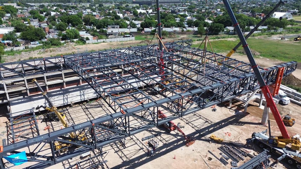 Juegos Suramericanos: el nuevo Microestadio del CARD que construye la Provincia ya transforma el paisaje del sur de la capital.