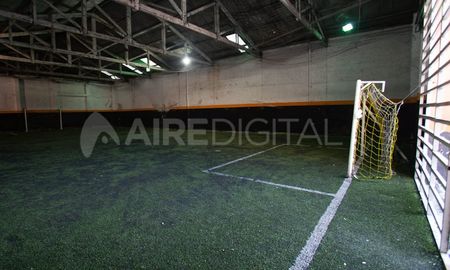 Los complejos de Fútbol 5 serán nuevamente habilitados, pero con ciertos protocolos. Los complejos de Fútbol 5 serán nuevamente habilitados, pero con ciertos protocolos.