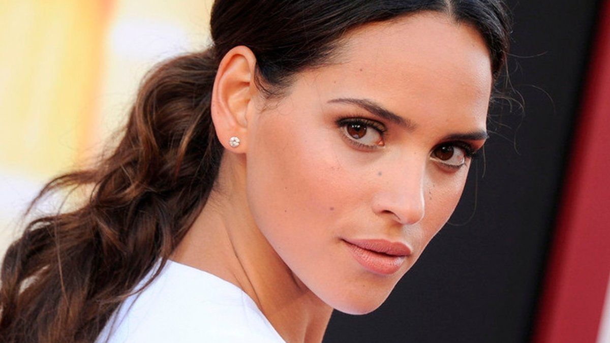 Adria debutó como actriz en 2014 en un capítulo de la serie policíaca ‘Unforgettable’.&nbsp;En 2015 obtuvo su primer protagónico en la película española Little Galicia.&nbsp;Ese mismo año se volvió parte del elenco recurrente de la serie True Detective.