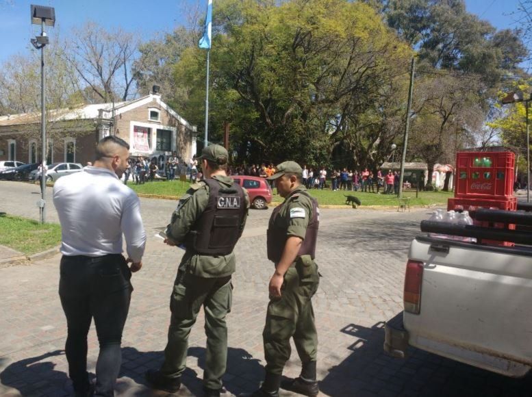 La UNR repudia la intromisión de Gendarmería