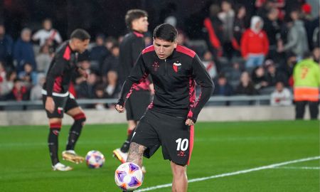Facundo Farías habló de su pase al Inter Miami luego del partido de Colón y Argentinos Juniors. Facundo Farías habló de su pase al Inter Miami luego del partido de Colón y Argentinos Juniors.