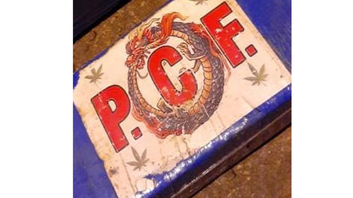 El 17 de octubre pasado, un intermediario le ofreció a Rojas comprar armas de guerra. El narcotraficante que está preso en el penal de Ezeiza pretendía enviarlas a Río de Janeiro.