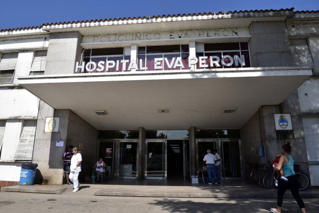 El otro adolescente fue trasladado al hospital zonal Eva Perón, donde los médicos constataron que presentaba tres heridas de arma de fuego.