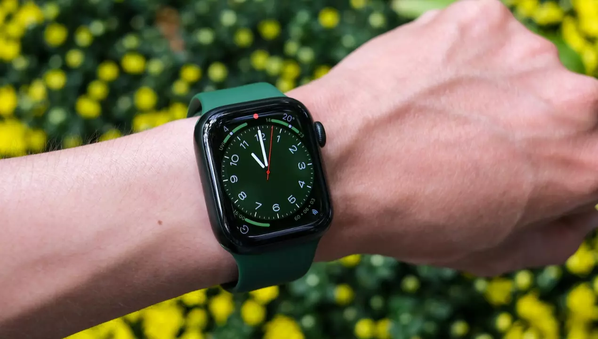 Apple anuncia también el nuevo Apple Watch. Apple anuncia también el nuevo Apple Watch.