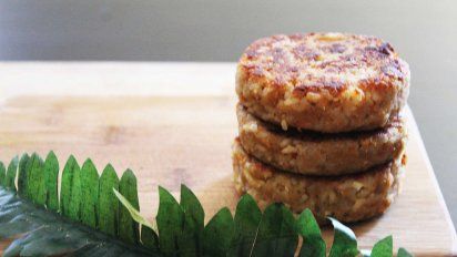 Cómo hacer hamburguesas vegetarianas de arroz