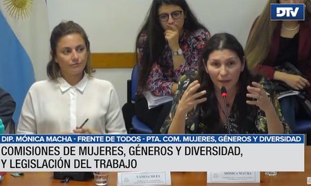 La reunión propició un intercambio en torno a la actualización de la ley de contrato de trabajo. La reunión propició un intercambio en torno a la actualización de la ley de contrato de trabajo.