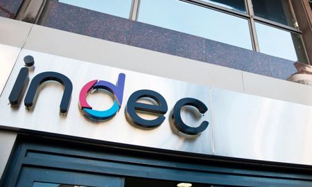 para el indec, la economia argentina crecio 2,1 en 2015
