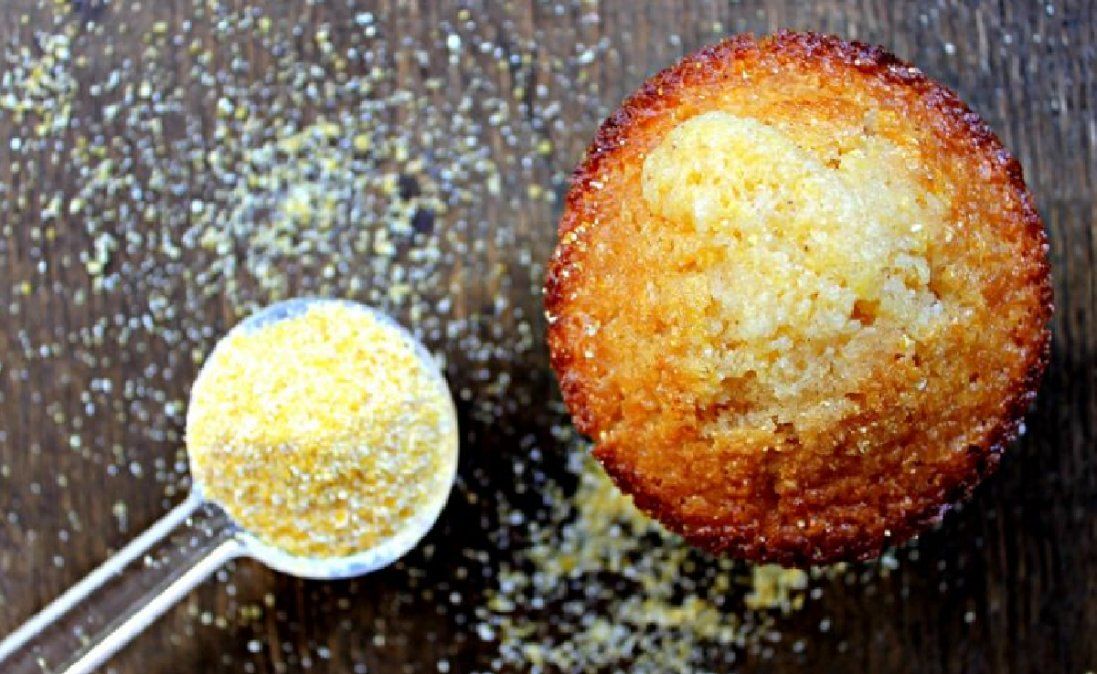 Cómo hacer magdalenas de polenta y limón caseras