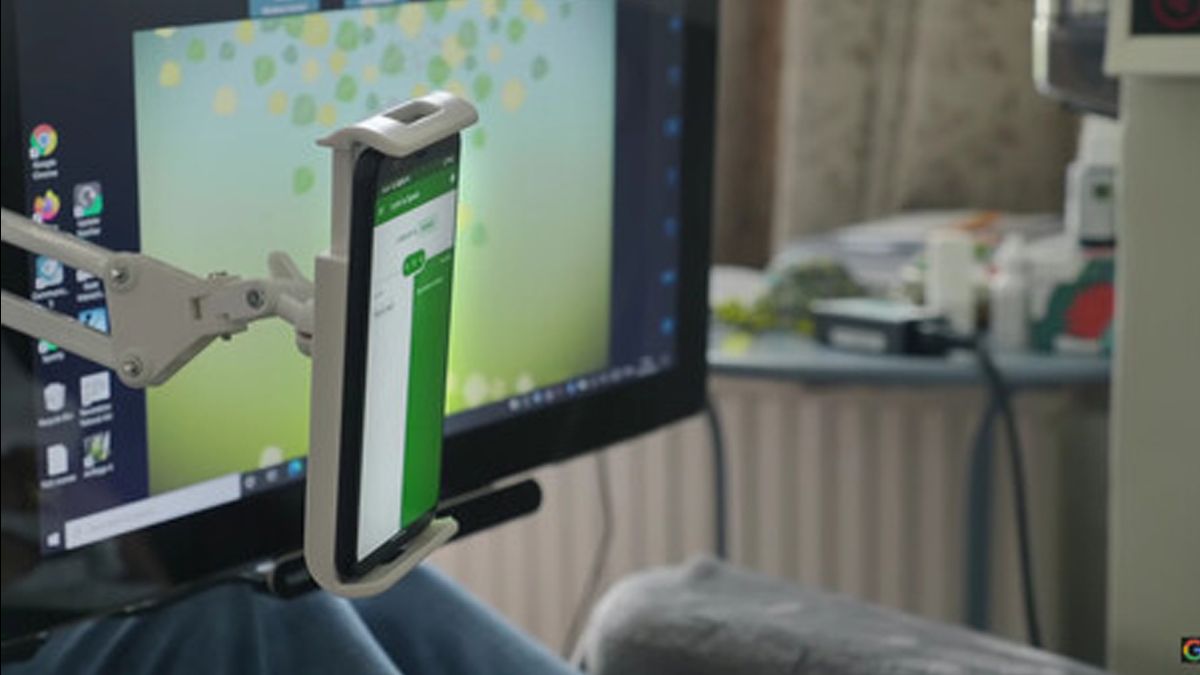 Look to Speak, la nueva app de Google para ayudar a las personas con discapacidad a hablar usando la mirada