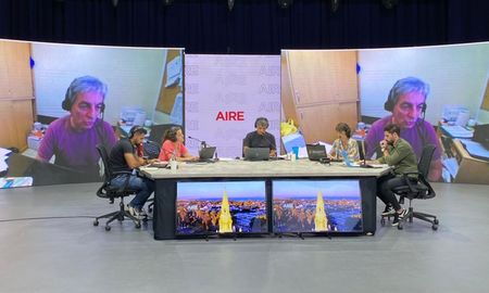 En una entrevista con Luis Mino en el programa Ahora Vengo de Aire de Santa Fe, Jorge Geffner aseguró que habrá segunda ola de coronavirus en Argentina, pero dijo que es posible moldearla teniendo en cuenta el nivel de vacunación y los cuidados. En una entrevista con Luis Mino en el programa Ahora Vengo de Aire de Santa Fe, Jorge Geffner aseguró que habrá segunda ola de coronavirus en Argentina, pero dijo que es posible moldearla teniendo en cuenta el nivel de vacunación y los cuidados.