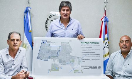 El intendente de Funes, Roly Santacroce, indicó que se trata de una obra muy esperada por la ciudadanía durante muchas décadas. El intendente de Funes, Roly Santacroce, indicó que se trata de una obra muy esperada por la ciudadanía durante muchas décadas.