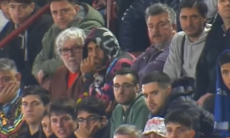 Wanchope Ábila presente en Huracán vs Vélez. Wanchope Ábila presente en Huracán vs Vélez.