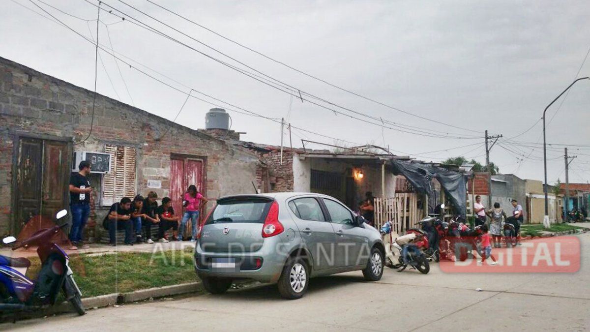 Dolor en el velorio de “Tito” Castillo: “Fue un buen DT y una excelente persona”