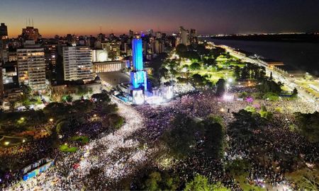 El gobernador se refirió este miércoles a los festejos del tricentenario, que reunieron a 250 mil personas frente al Monumento a la Bandera, en Rosario. El gobernador se refirió este miércoles a los festejos del tricentenario, que reunieron a 250 mil personas frente al Monumento a la Bandera, en Rosario.