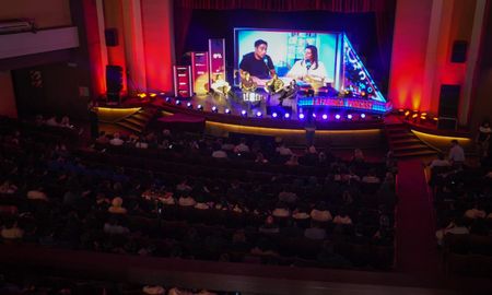 La Sala Garay de la ciudad de Santa Fe, colmada de gente producto del TEDIND-X 2025. La Sala Garay de la ciudad de Santa Fe, colmada de gente producto del TEDIND-X 2025.