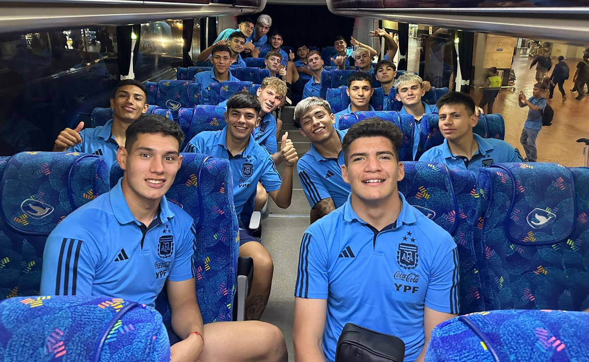 Con una figura de Unión