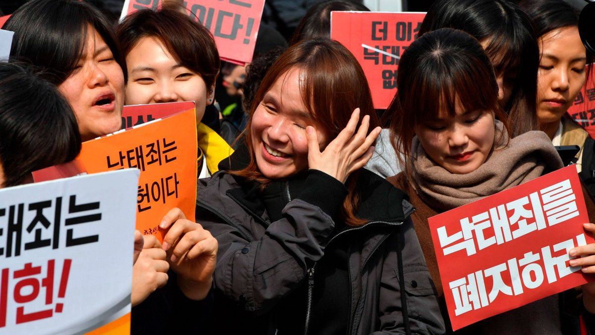  Corea del Sur aprueba legalización del aborto