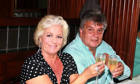 Luis Ventura y Estelita Muñoz vivieron con sus hijos en una mansión que, según decían las malas lenguas, estaba embrujada. Luis Ventura y Estelita Muñoz vivieron con sus hijos en una mansión que, según decían las malas lenguas, estaba embrujada.
