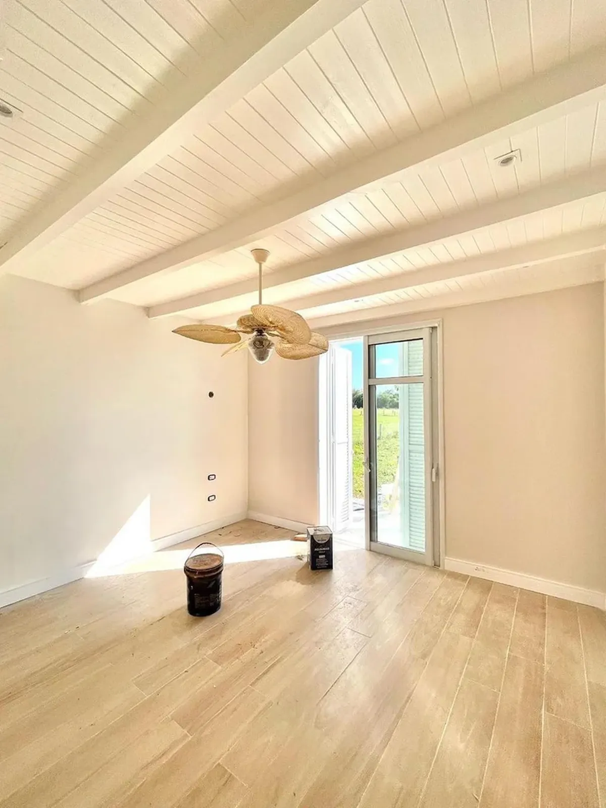 Así es la increíble casa que construye Lourdes Sánchez en Corrientes.