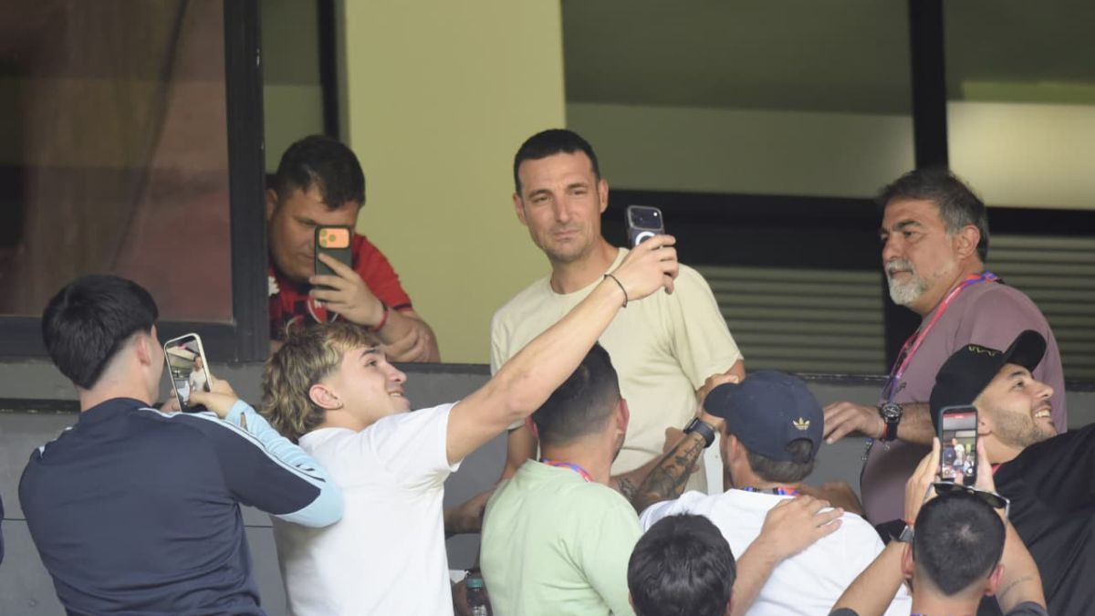 Lionel Scaloni en el Coloso Marcelo Bielsa. Lionel Scaloni en el Coloso Marcelo Bielsa.