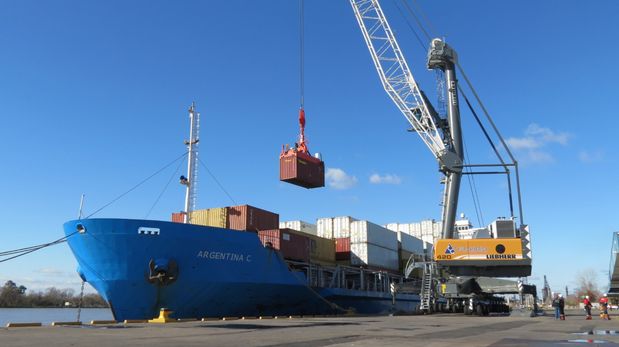 Aire de Santa Fe | buque de exporacion.jpg