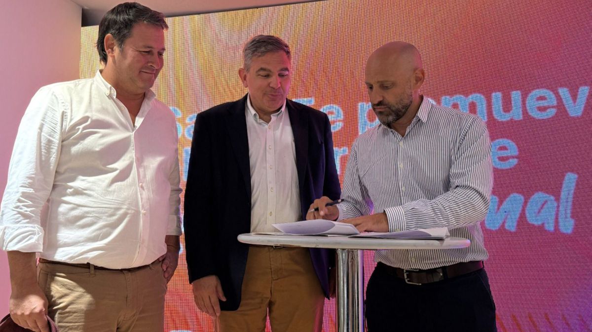 Santa Fe suma a Casafe al programa Impulsa para fortalecer la formación y el empleo en el sector productivo. Santa Fe suma a Casafe al programa Impulsa para fortalecer la formación y el empleo en el sector productivo.