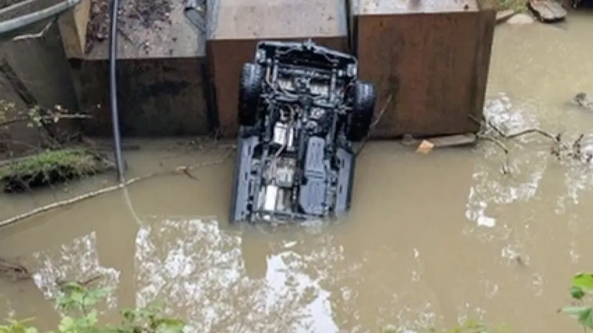 Un hombre murió al caer de un puente por seguir las instrucciones del GPS.
