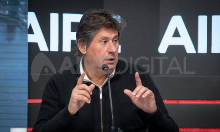Roly Santacroce quiere participar de una reforma constitucional profunda en Santa Fe. Roly Santacroce quiere participar de una reforma constitucional profunda en Santa Fe.