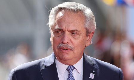 Alberto Fernández suspendió una actividad en Escobar por una reunión de emergencia Alberto Fernández suspendió una actividad en Escobar por una reunión de emergencia