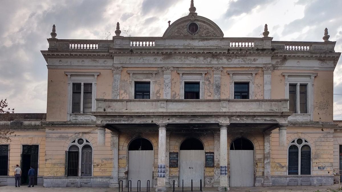 La Estación Mitre comenzó a ser reconstruida en marzo de 2021.
