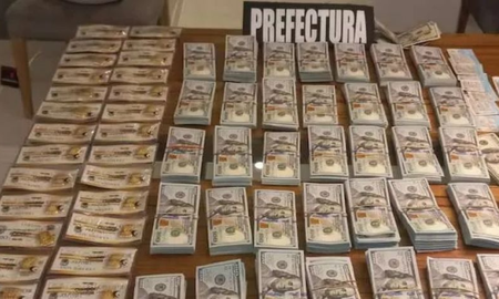 Cayó el hermano narco de un exsenador bonaerense: le encontraron 4 kg. de oro y millones de dólares Cayó el hermano narco de un exsenador bonaerense: le encontraron 4 kg. de oro y millones de dólares