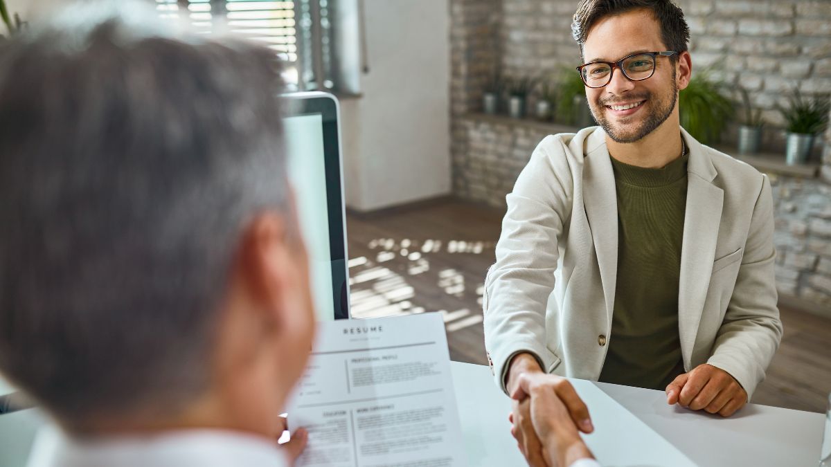 Prepararte con anticipación y enfocarte en el valor que podés aportar a la empresa te permitirá destacarte y aumentar tus posibilidades de éxito. Prepararte con anticipación y enfocarte en el valor que podés aportar a la empresa te permitirá destacarte y aumentar tus posibilidades de éxito.
