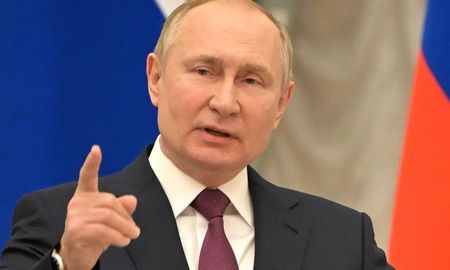 Putin habló con el primer ministro Italiano y no dio señales de un alto al fuego en Ucrania. Putin habló con el primer ministro Italiano y no dio señales de un alto al fuego en Ucrania.