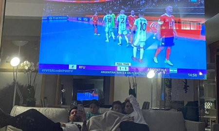 Cuánto vale y cómo funciona el llamativo televisor de Lionel Messi que sorprendió a sus seguidores Cuánto vale y cómo funciona el llamativo televisor de Lionel Messi que sorprendió a sus seguidores