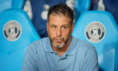 Rodolfo de Paoli será nuevo entrenador de Colón y llegará este miércoles a Santa Fe. Rodolfo de Paoli será nuevo entrenador de Colón y llegará este miércoles a Santa Fe.