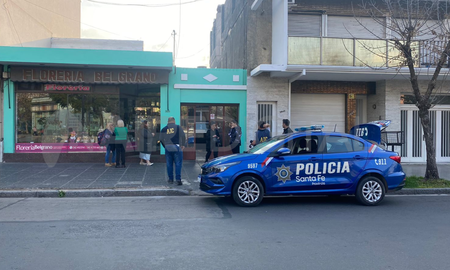 Robaron una florería en plena avenida Freyre. Robaron una florería en plena avenida Freyre.
