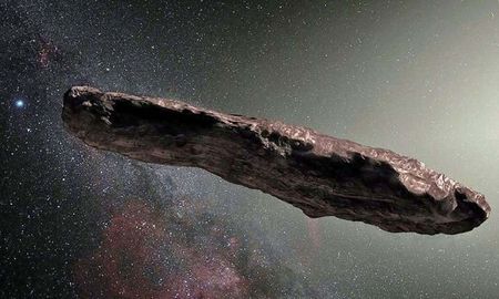 Un nuevo estudio señala que el Oumuamua es como un cometa, pero no exactamente uno. Un nuevo estudio señala que el Oumuamua es como un cometa, pero no exactamente uno.