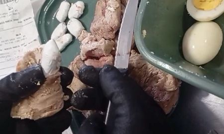 Detección de cocaína fraccionada en bifes de carne, dentro de la cárcel de Las Flores. Detección de cocaína fraccionada en bifes de carne, dentro de la cárcel de Las Flores.