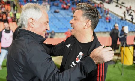 Marcelo Gallardo junto a Leonardo Madelón en el duelo entre Unión y River por Copa Argentina. Marcelo Gallardo junto a Leonardo Madelón en el duelo entre Unión y River por Copa Argentina.