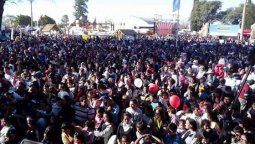 Lifschitz en San Justo: “La provincia está de pie y mira hacia adelante” Lifschitz en San Justo: “La provincia está de pie y mira hacia adelante”