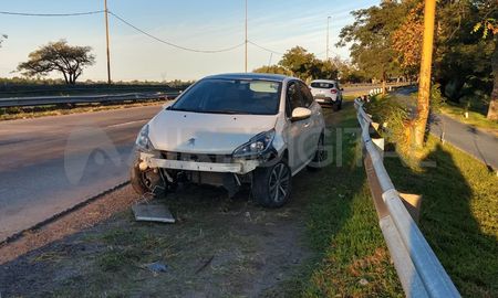 Avenida de la Constitución: despistó un auto Avenida de la Constitución: despistó un auto