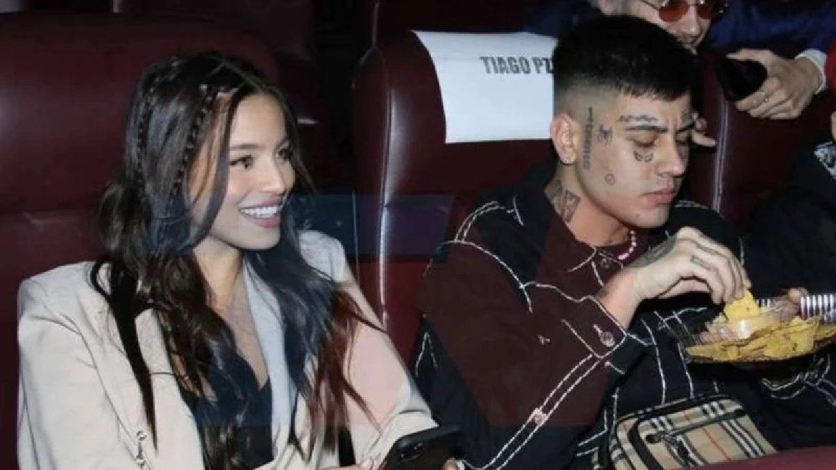 Duki publicó una foto que confirmó la versión de romance con Emilia Mernes