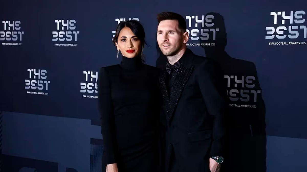 Antonela Roccuzzo Acompañó A Lionel Messi A Los Premios The Best Y Se ...