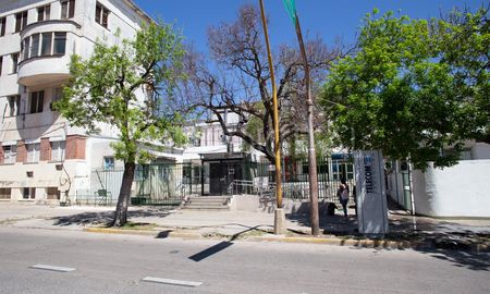 Lanzan una petición para recovertir el viejo Hospital Iturraspe en un centro oncológico. Lanzan una petición para recovertir el viejo Hospital Iturraspe en un centro oncológico.