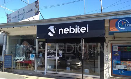 entro a robar a un negocio, lucho con el empleado y disparo dos veces un arma de fuego entro a robar a un negocio, lucho con el empleado y disparo dos veces un arma de fuego