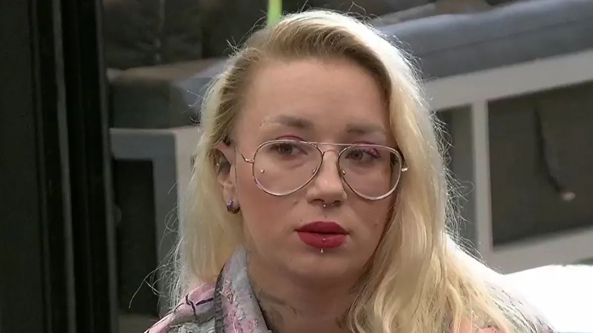 La Tana recibió un ultimátum en Gran Hermano por su falta de higiene.