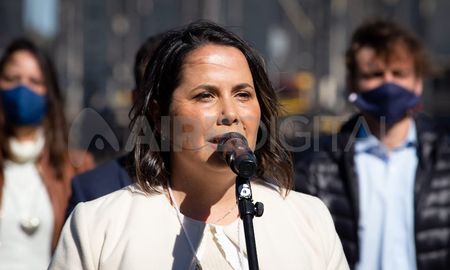 Mudallel, que cumple mandato legislativo por primera vez, admitió que es “una concejala pandémica, porque de 20 meses, 17 estuvimos en pandemia. Desde que asumí tengo un barbijo en la cara”. Mudallel, que cumple mandato legislativo por primera vez, admitió que es “una concejala pandémica, porque de 20 meses, 17 estuvimos en pandemia. Desde que asumí tengo un barbijo en la cara”.