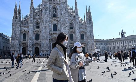 Lombardía concentra casi la mitad de las víctimas fatales que ha tenido Italiad esde el inicio de la pandemia y una buena parte de los casos activos actuales. Lombardía concentra casi la mitad de las víctimas fatales que ha tenido Italiad esde el inicio de la pandemia y una buena parte de los casos activos actuales.